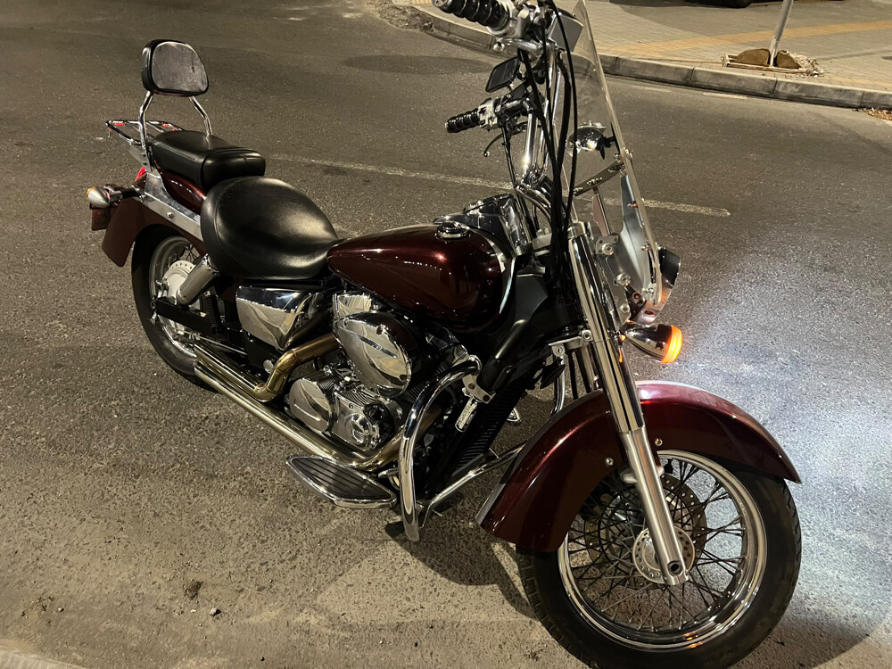 Honda shadow 750 - 1