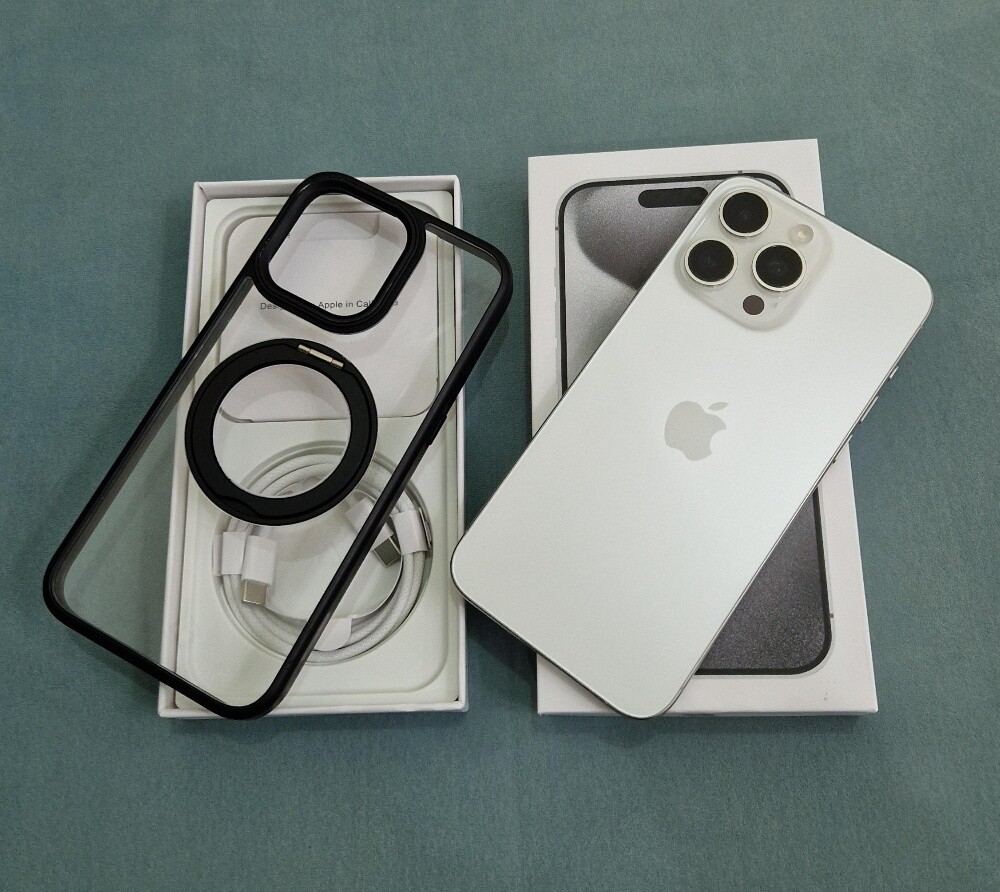 Iphone 15 pro max 256GB - 1