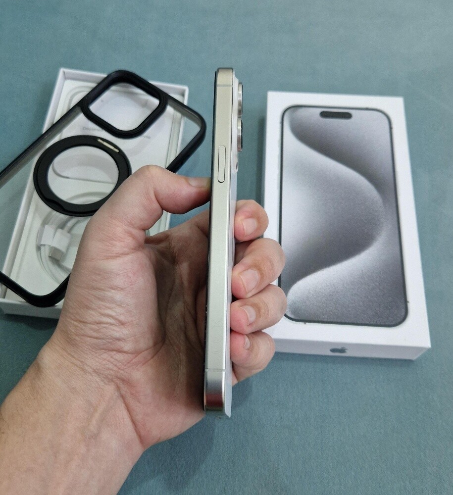Iphone 15 pro max 256GB - 8