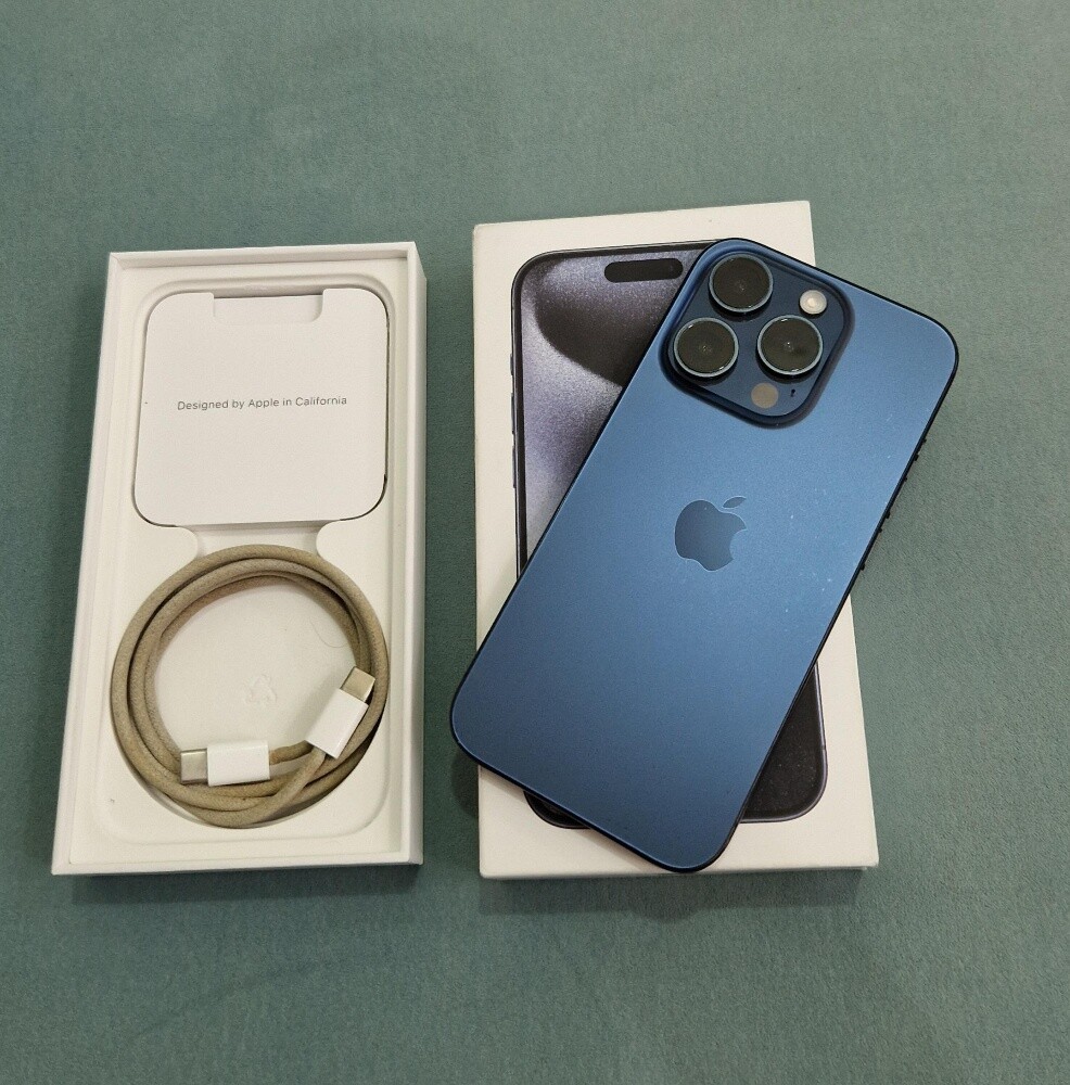 IPhone 15 pro 128GB - 1