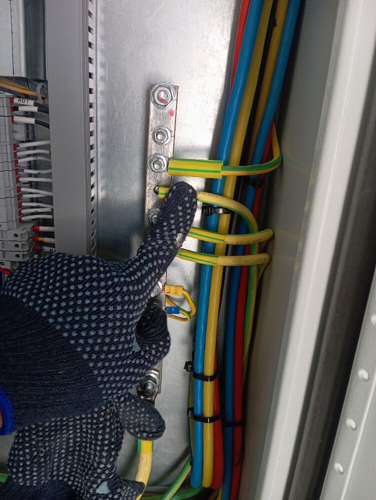 Electrical technician - 2