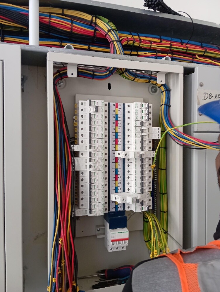 Electrical technician - 15