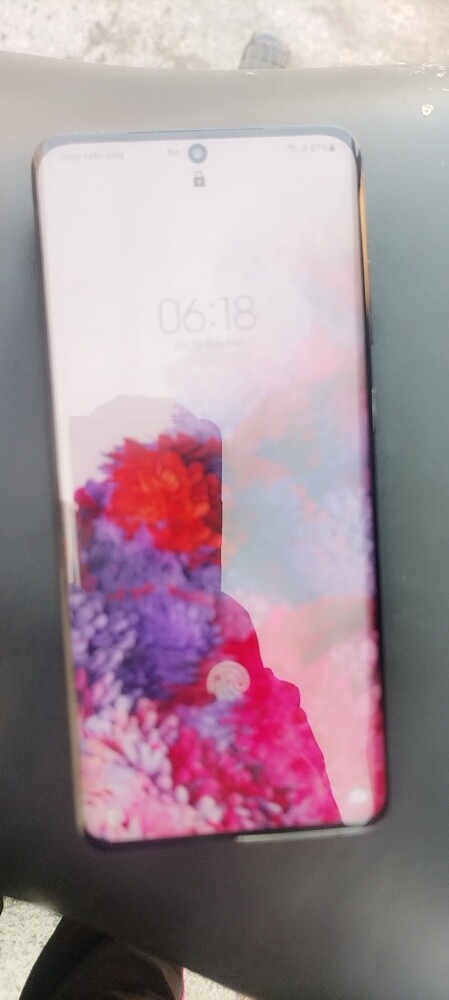 Samsung Galaxy s20+ 8gb ram 256rom - 1