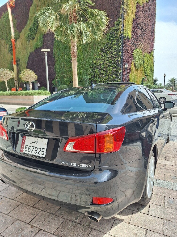 لكزس آي إس 250 - 6