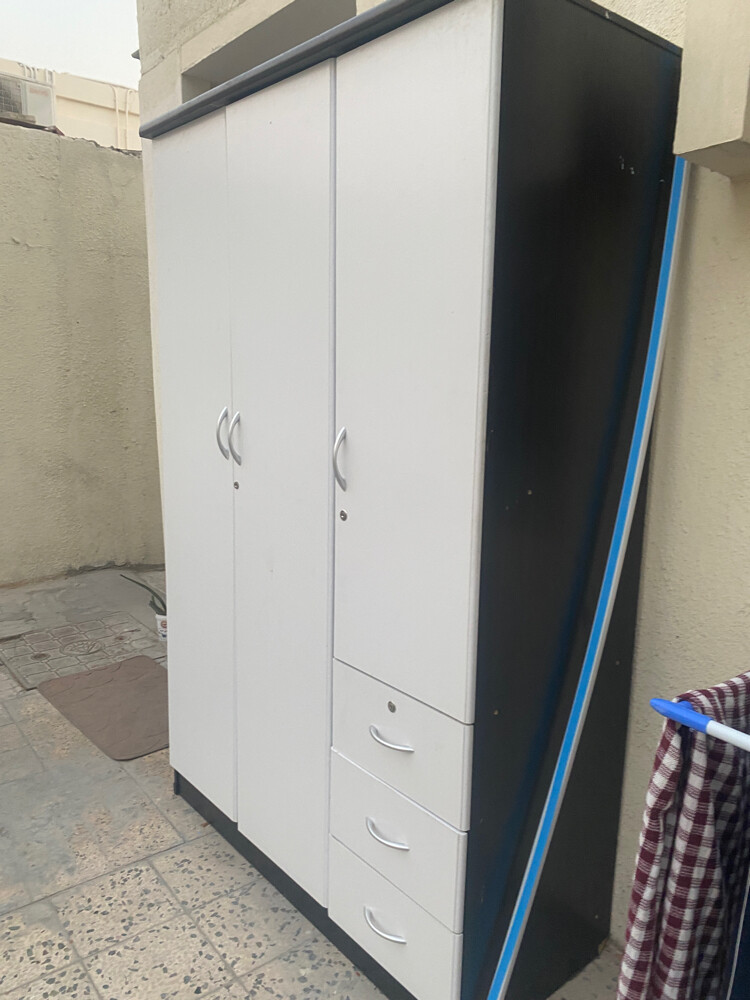3 Door Cupboard for sale - 5