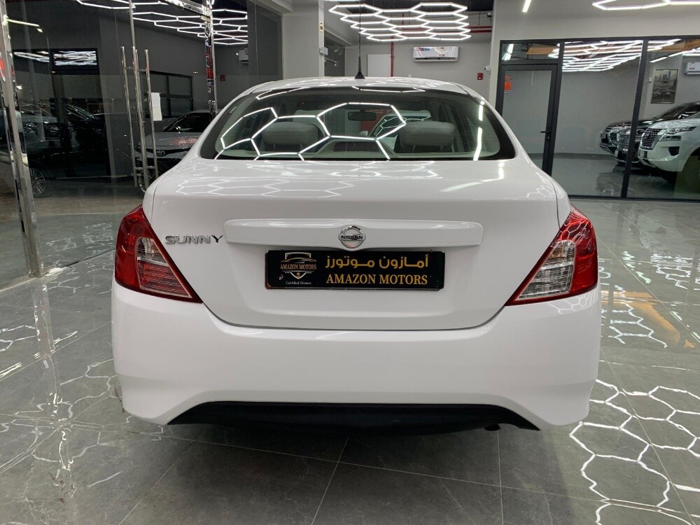 نيسان صني اتوماتيك سيدان - 9