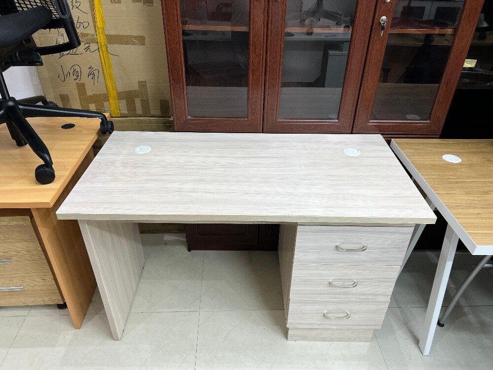 Used office furniture 55457916 - 23