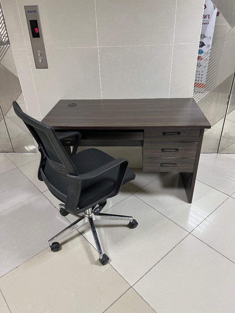 Used office furniture 55457916 - 9