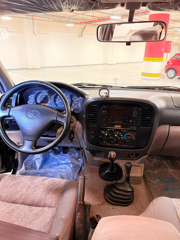 Land Cruiser G standard 2001  - 2
