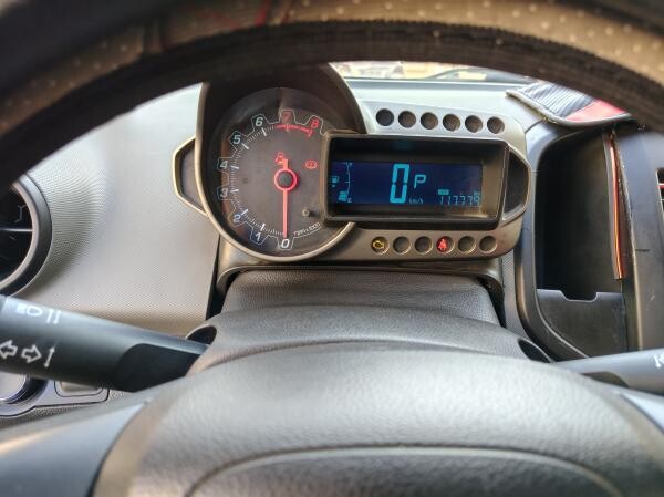 Good car selling due to job. - 13