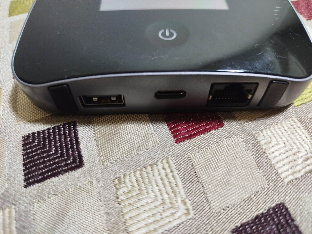 Netgear m2 4G+ wifi device - 3