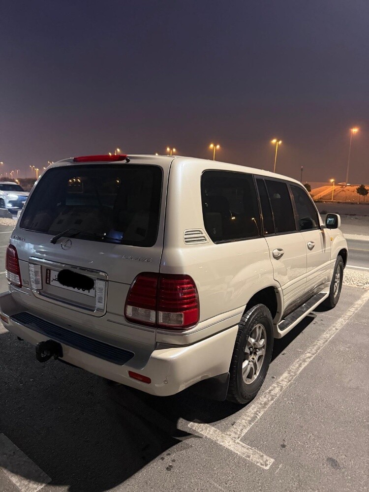 LANDCRUISER Lexus 470 v 8 - 3