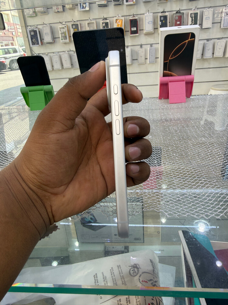 17 pro 256GB - 7