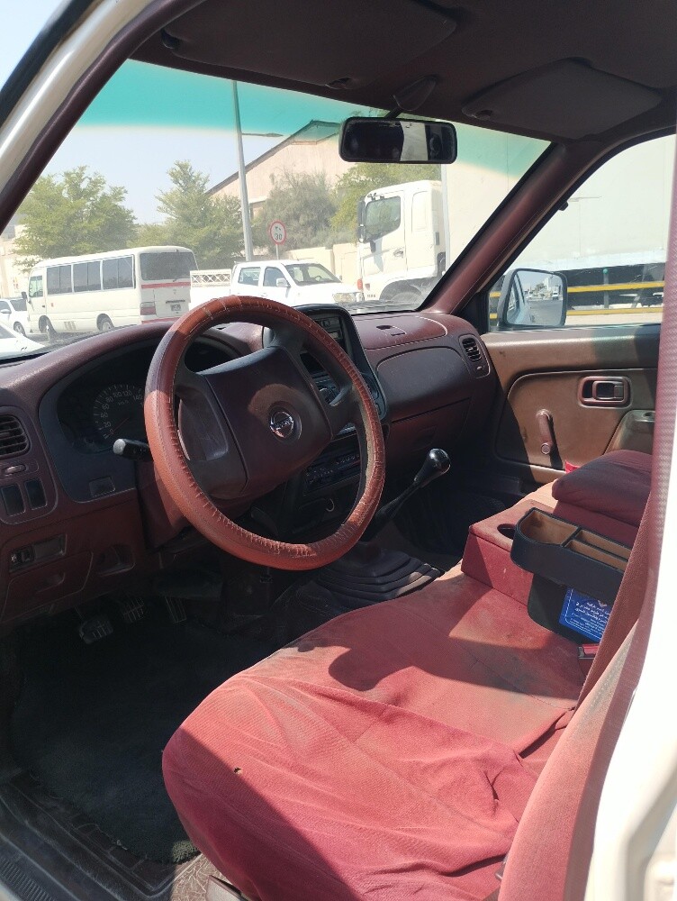 Nissan 2012 - 6