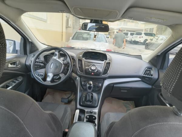 فورد إسكيب موديل - 1
