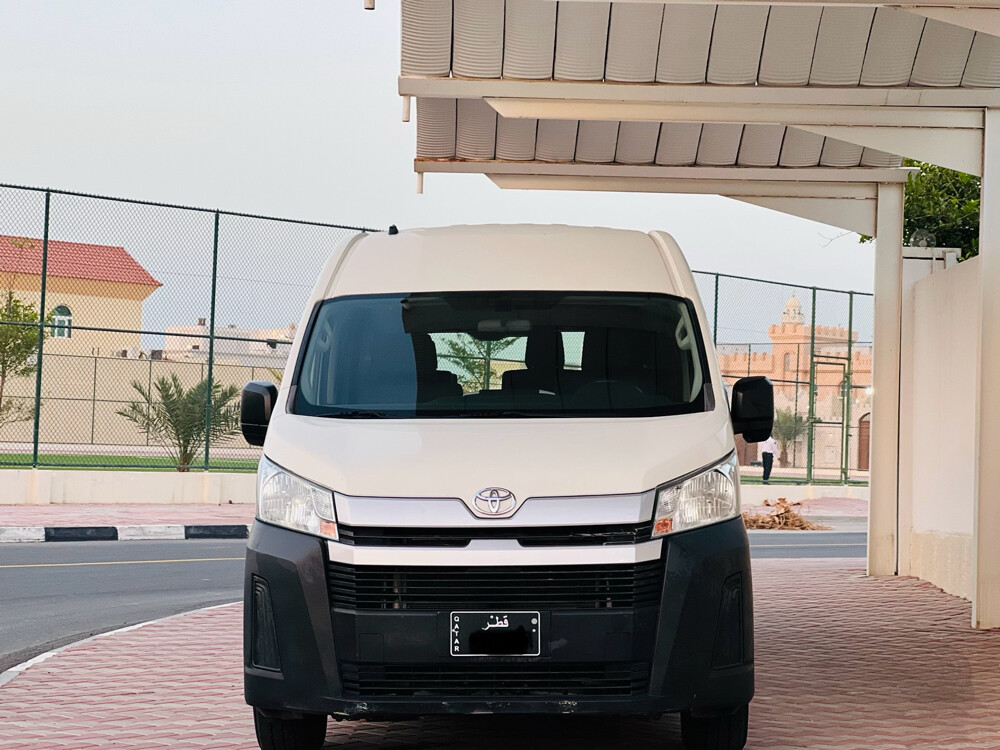 TOYOTA HIACE 2022  - 7