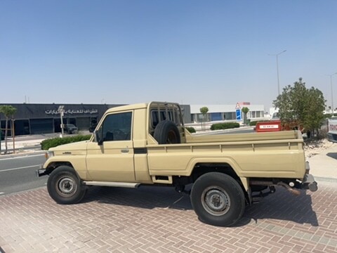 Showroom Mubarak Al QAHTANI  - 1