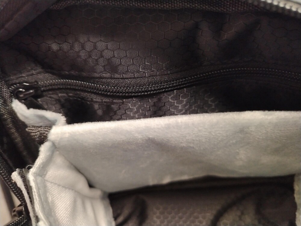 original USAGI Sling bag - 5