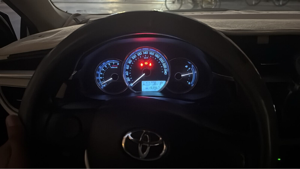 Toyota Corolla 2.0 - 1