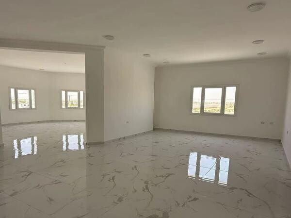 5BR VILLA+POOL & YARDAL-JUMAYLIYAH - 3