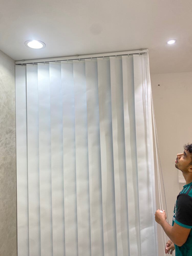 office roller curtains  - 3