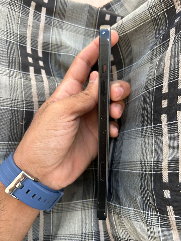 ايفون 15 بلس - 2