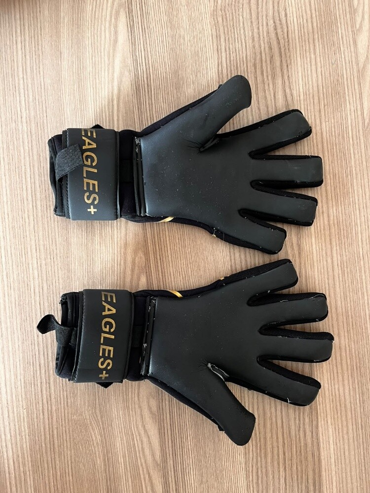 Goal Keeper gloves Size 9 - 3