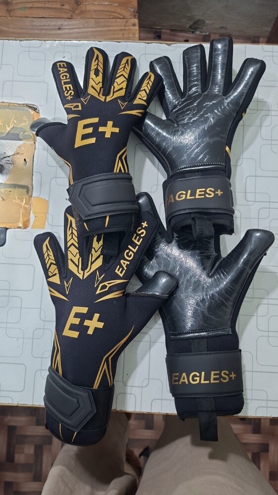 Goal Keeper gloves Size 9 - 1
