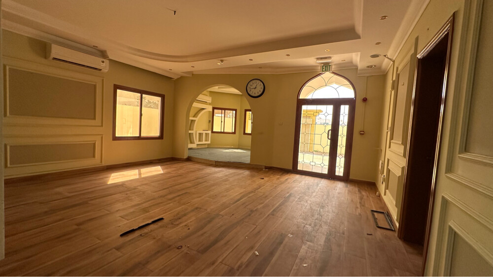 Service Villa for Rent in Muaither  - 14