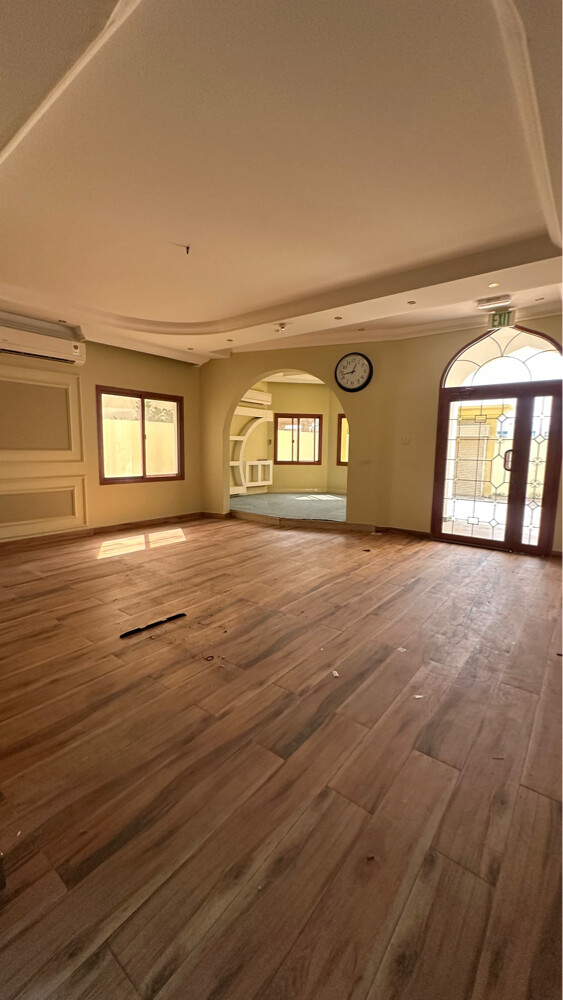 Service Villa for Rent in Muaither  - 6