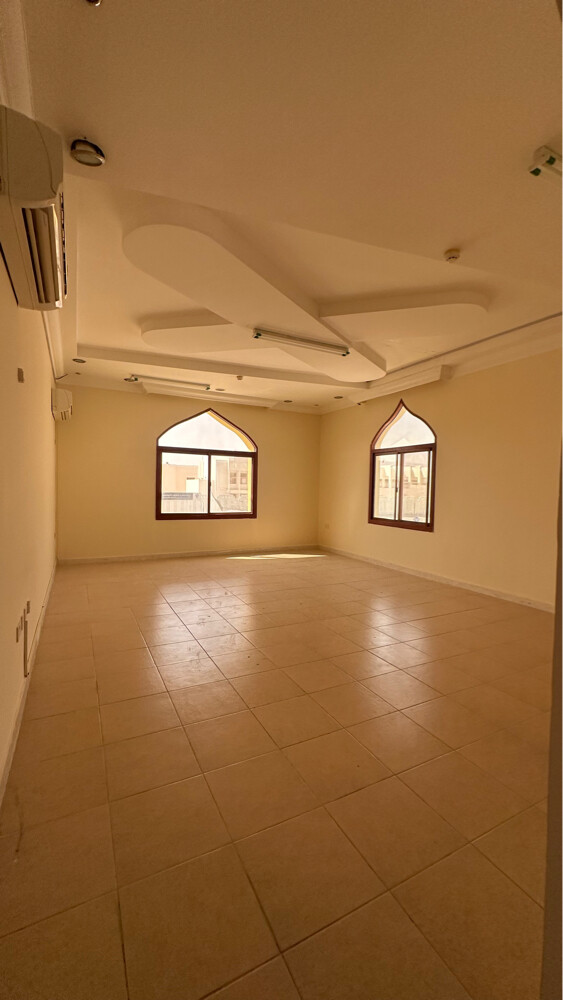 Service Villa for Rent in Muaither  - 7