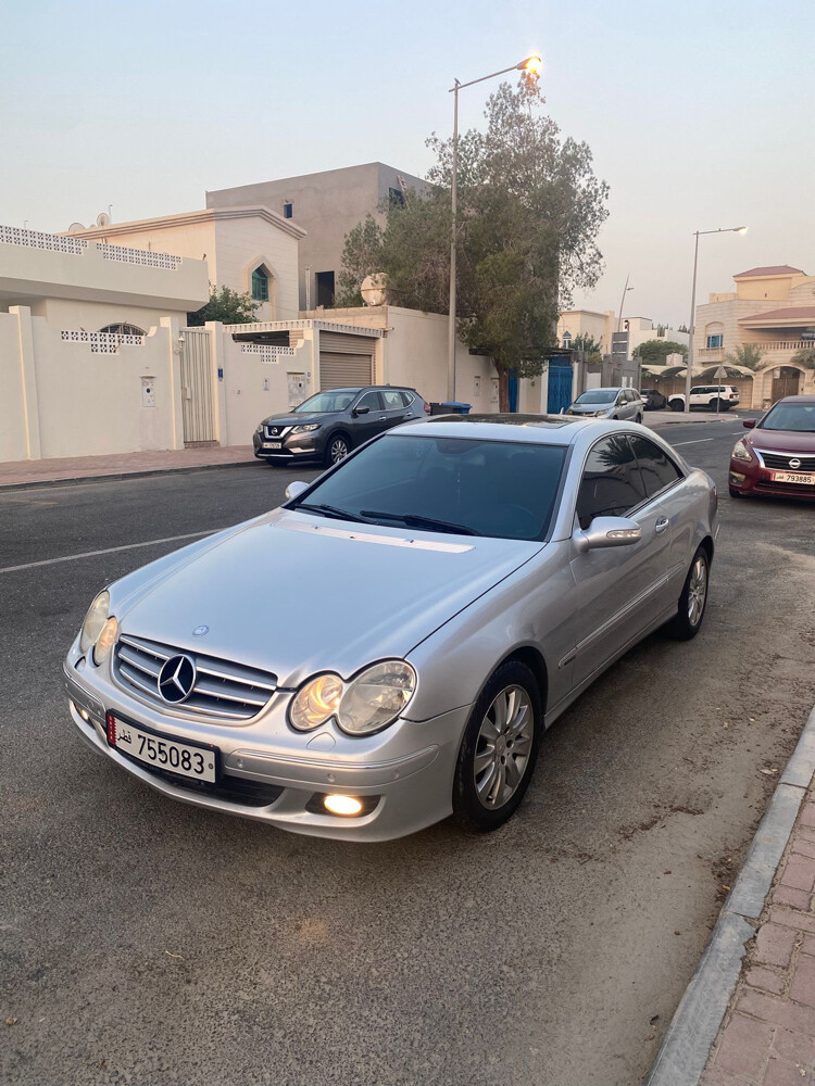 2009 Mercedes CLK 200 Silver - 1