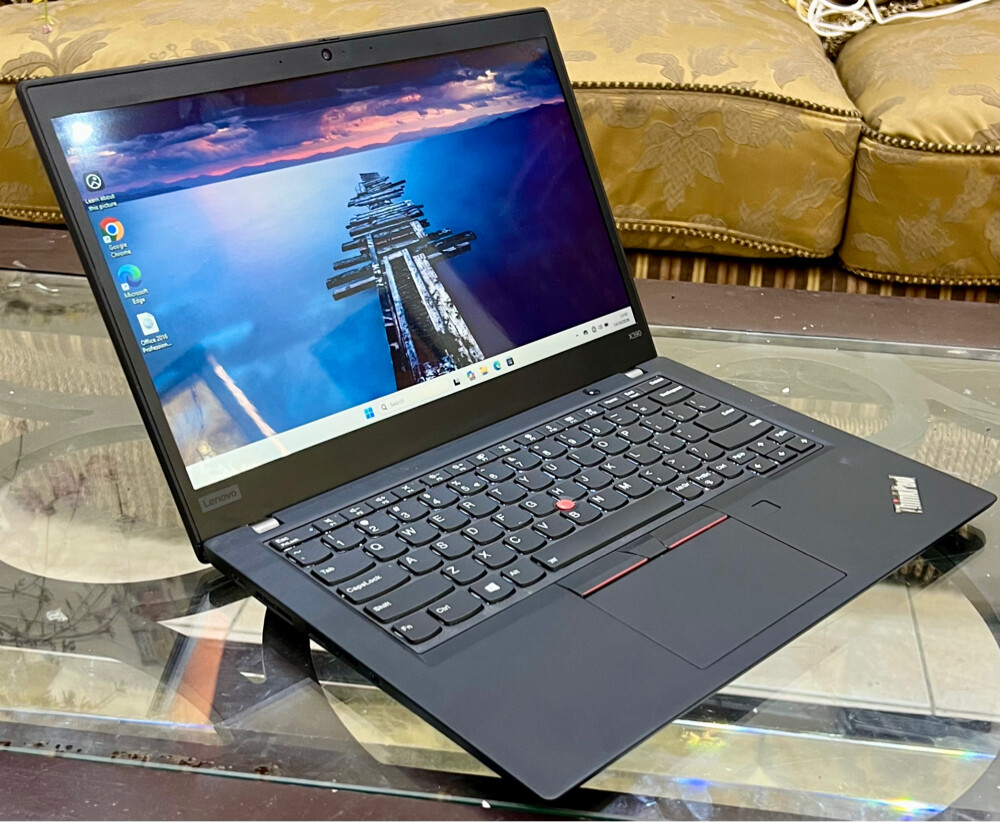Lenovo.8th Generation original  - 2