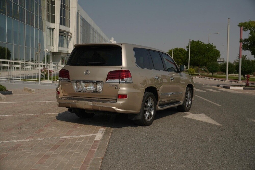lexus lx 570 s - 3