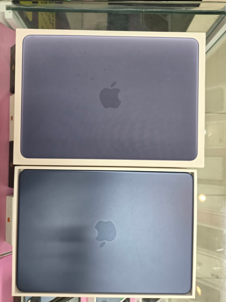 MacBook neo A18 pro 8/256 - 2