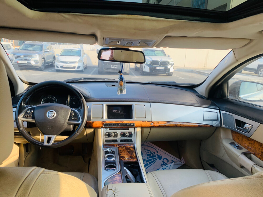 Jaguar XF 2013 Urgent  - 11