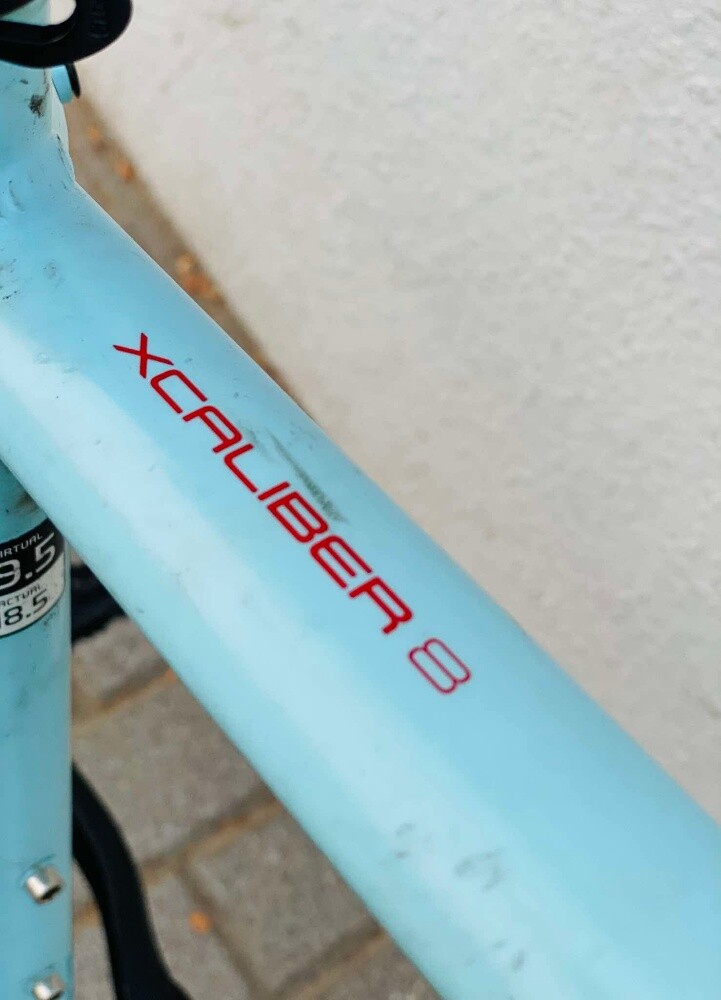 RUSH SALE - TREK X-CALIBER 8 - 9