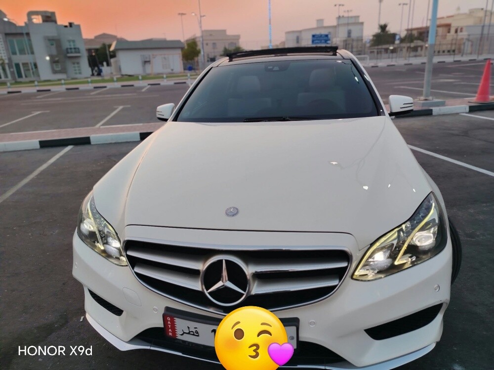 Mercedes Benz E300 - 2