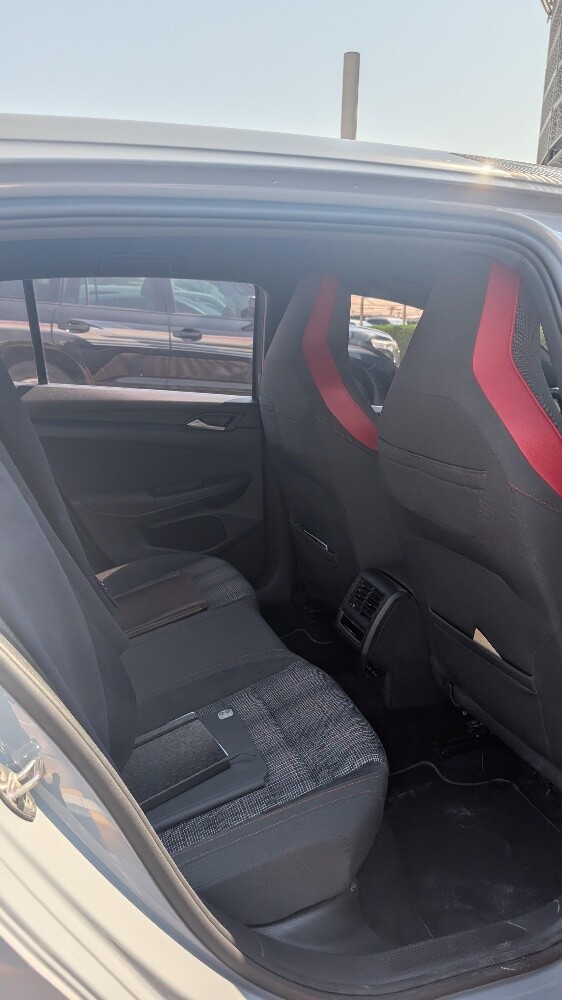 VW Golf GTI 2022 - 4