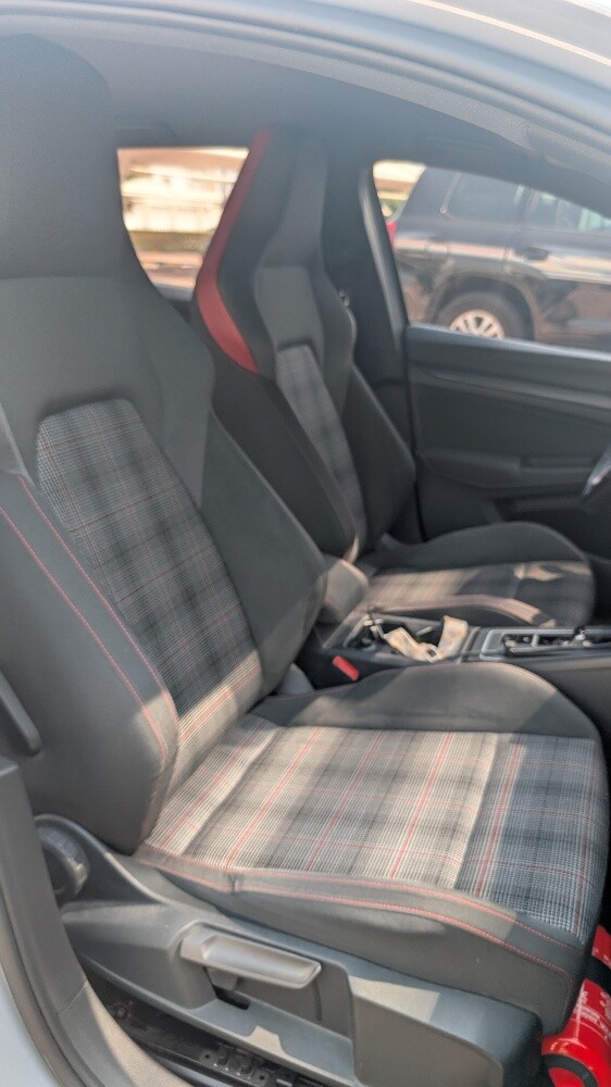 VW Golf GTI 2022 - 6