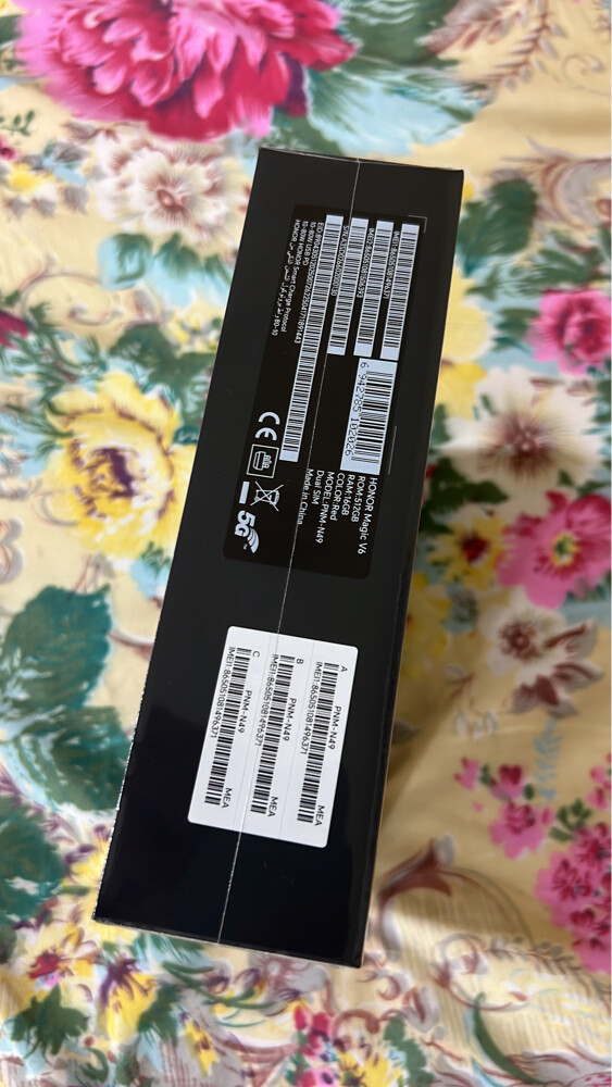 HONOR Magic V6  - 9