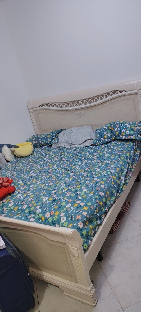 bed& kids cupboard - 1