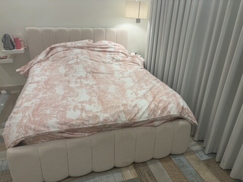 bed room  - 3