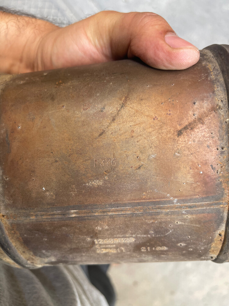 Genuine GM Catalytic Converter - 3