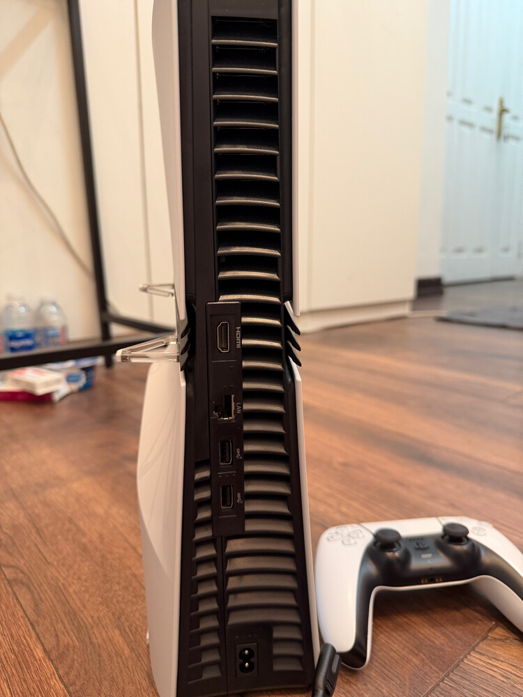 PS 5 Pro Disc - 4