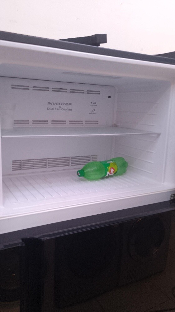Hittchi 760L double door fridge - 3