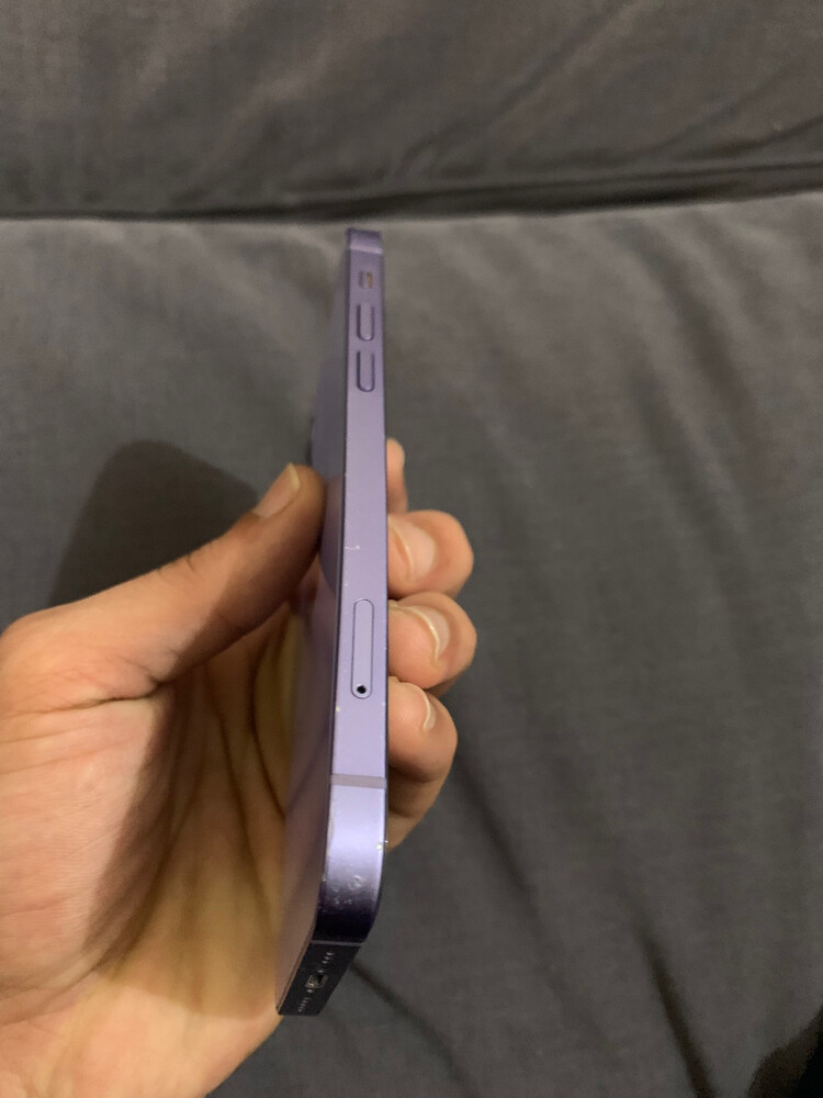 iPhone 12 - 6