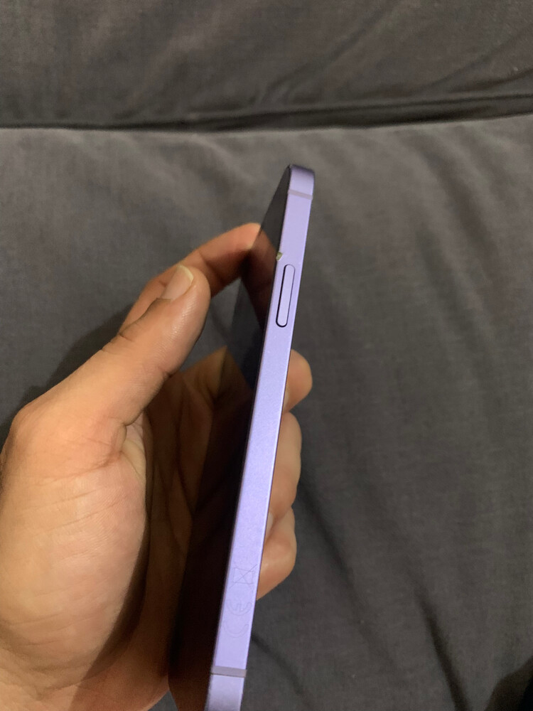 iPhone 12 - 5
