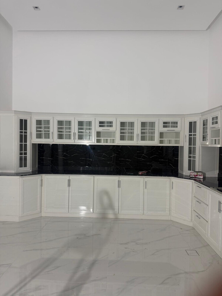 Kitchen cabinet - 4