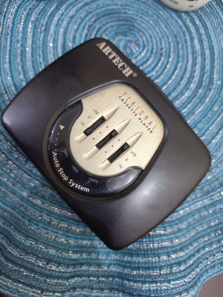 AUDIO Cassette PLAYER - 1